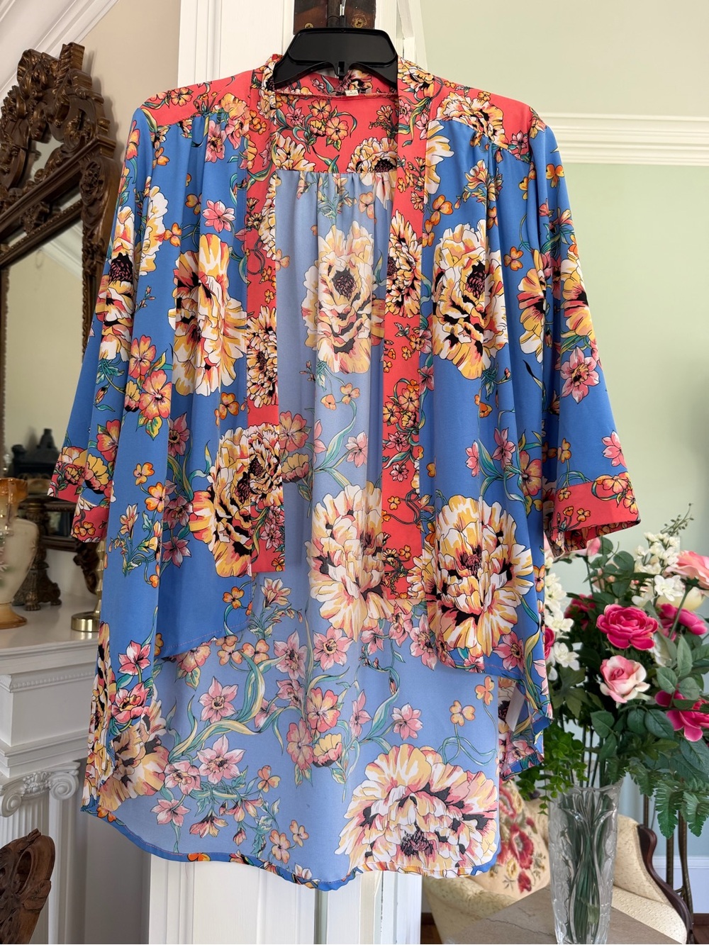 Floral Open-Front Women’s lightweight kimono jacket in Blue and Coral, Large